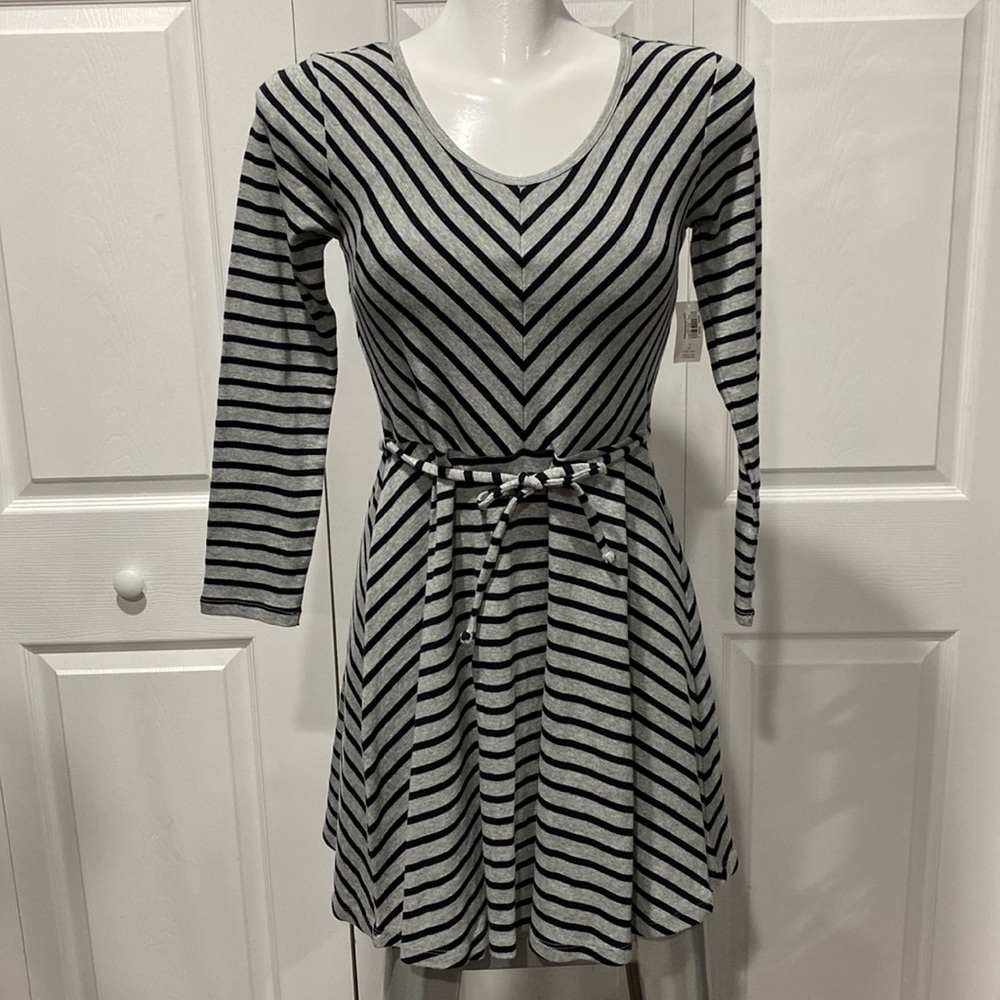 Girl’s Old Navy long sleeve dress size L (10-12) - Picture 1 of 12